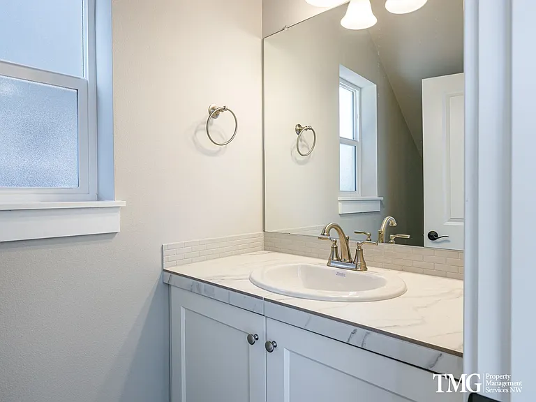 7242 S Ridge Way — Photo 10
