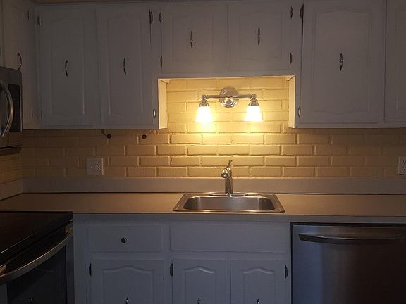 4th image of 3246 Bolgos Cir #178