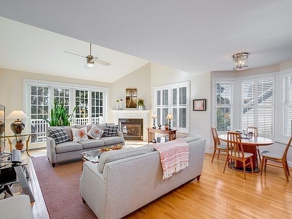 4th image of 9 Riverview Hts #48