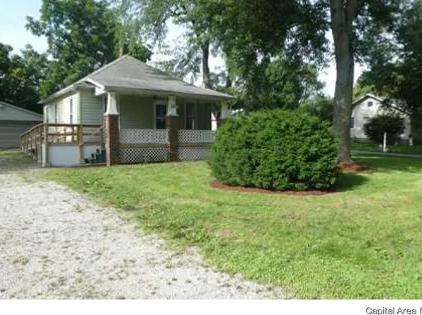 2817 E Locust St, Decatur, IL 62526