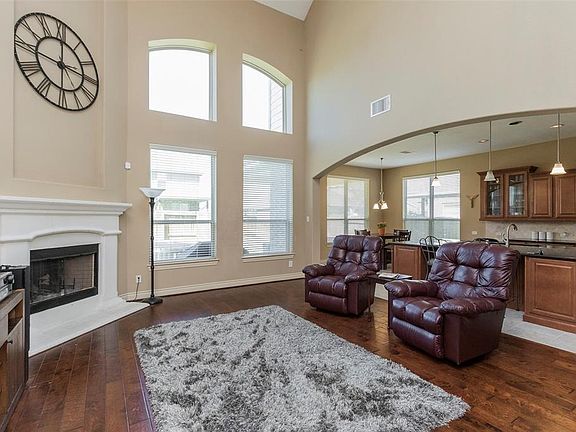 4th image of 9602 Brannok Ln
