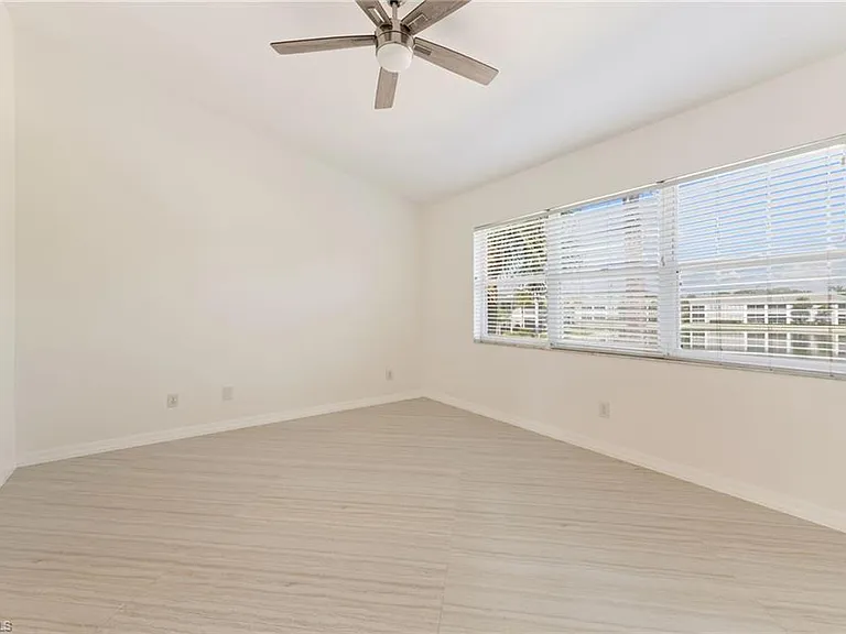 12081 Summergate Cir #204 — Photo 11