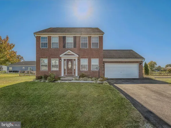 99 Hialeah Pl, Martinsburg, WV 25404