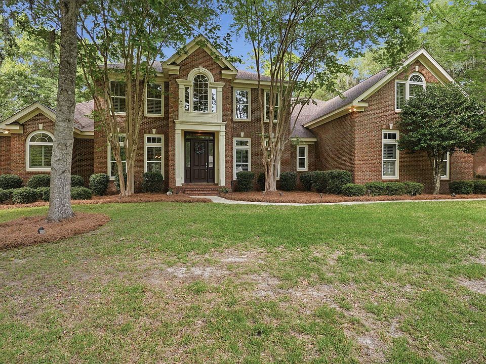 1st image of 3001 Golden Eagle Dr E