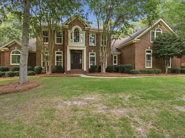 3001 Golden Eagle Dr E, Tallahassee, FL 32312