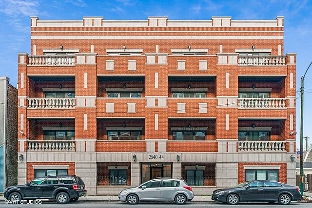 1st image of 2540 W Diversey Ave APT 201