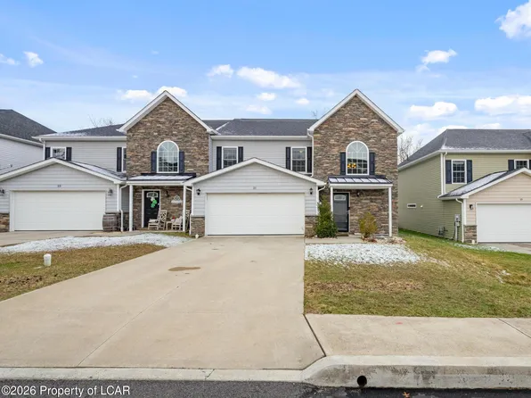 21 Maria Dr, Hanover Township, PA 18706