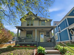 1001 22nd St, Rock Island, IL 61201