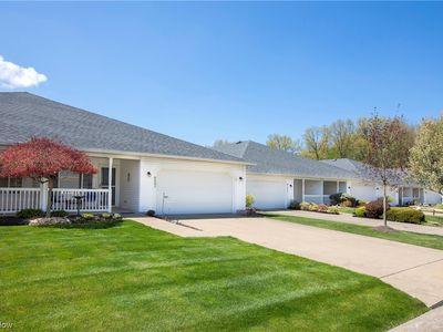 6892 Chapel Ln, North Ridgeville, OH, 44039