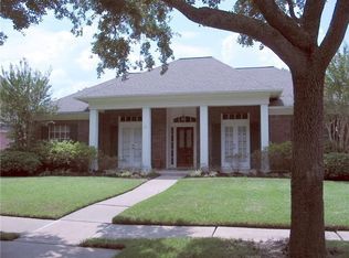 4430 Jamaica Dr, Sugar Land, TX 77479