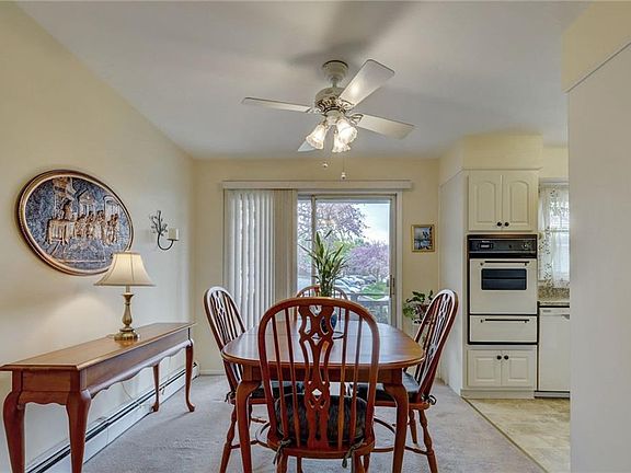 5th image of 1 Danbury Ct APT 1709