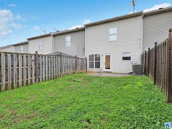 3rd image of 615 The Heights Ln