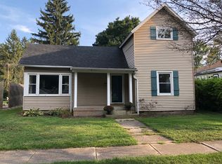 324 Ewing St, Plymouth, IN 46563