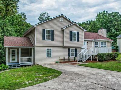 61 Meadowbrook Ln, Carrollton, GA, 30117