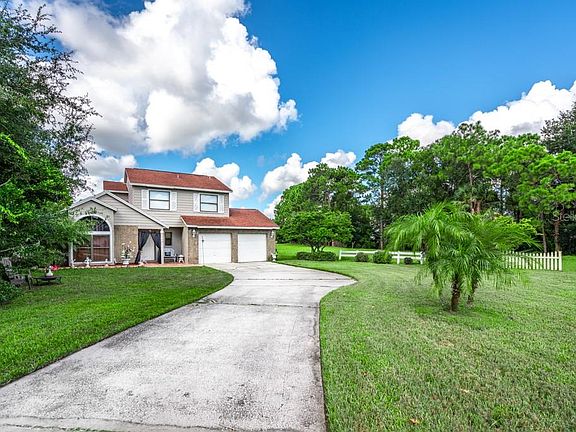 2nd image of 2429 Whispering Maple Dr