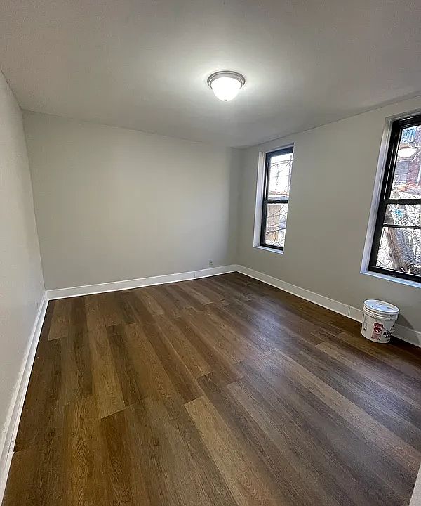 1st image of 1345 W 7th St Unit 3