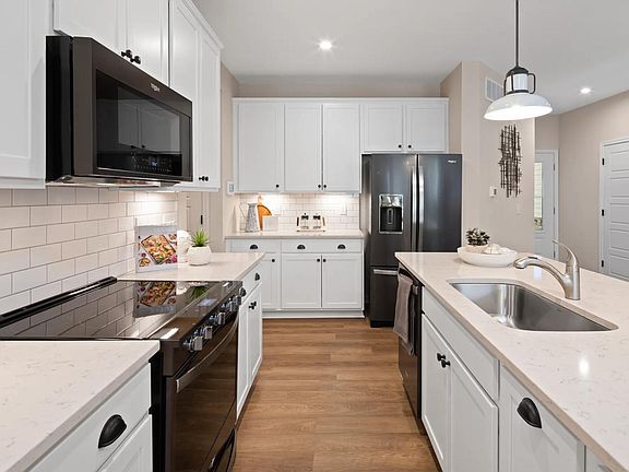 The Tribeca II Kitchen