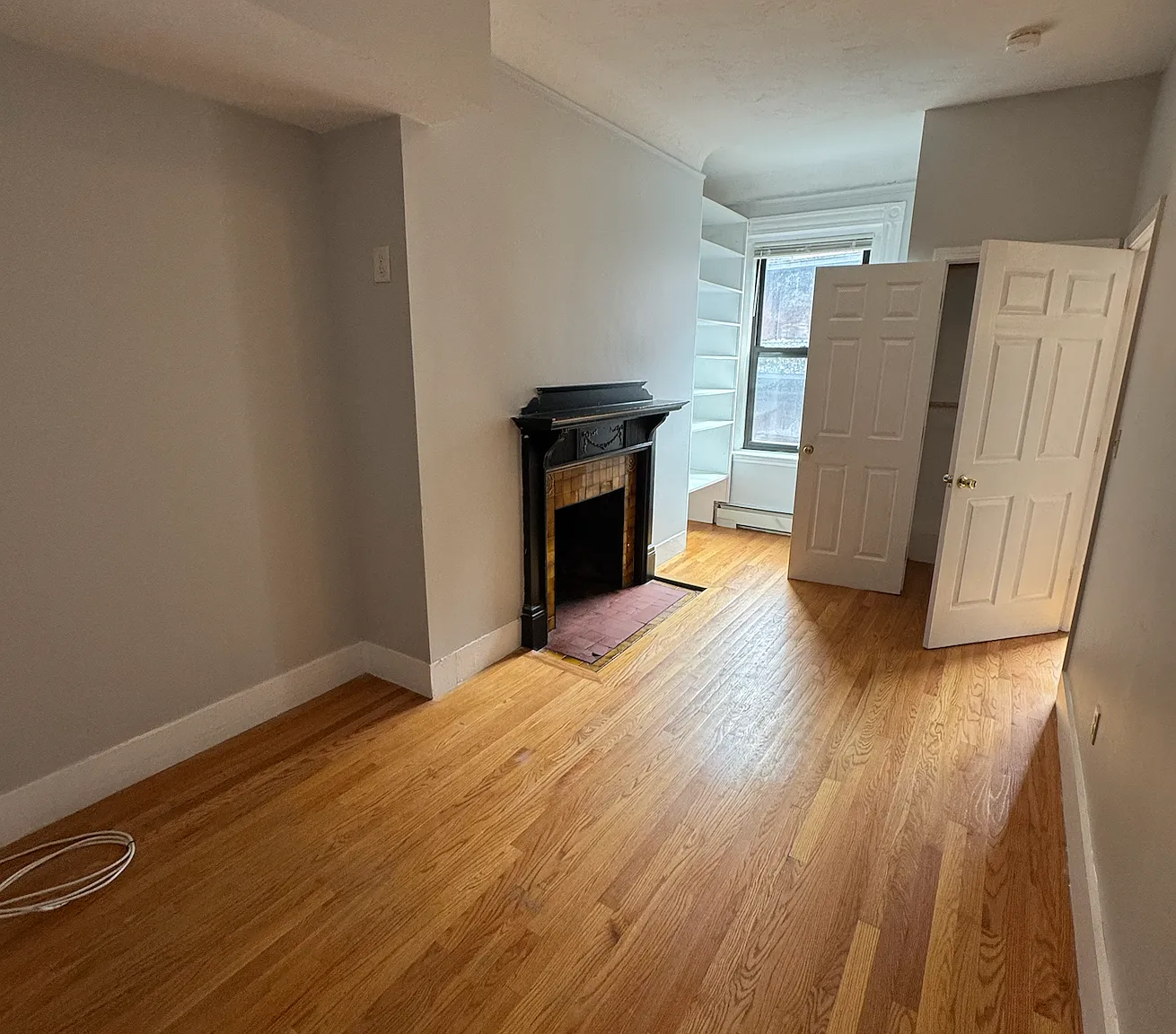 2 bed, 9999 sqft, $3,400 — Photo 4