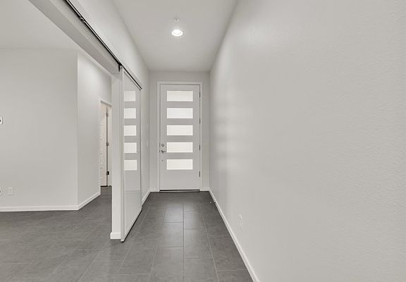 5th image of 1665 E Lafayette Ave