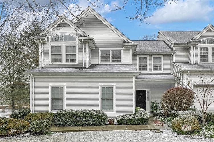 1st image of 172 Woodlands Dr