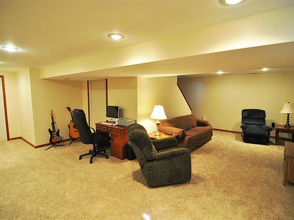 5th image of 134 Indian Creek Dr