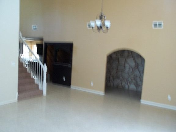 3rd image of 1803 S Lincoln Ave