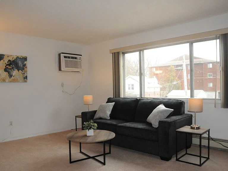 1012 Newton Rd — Photo 3