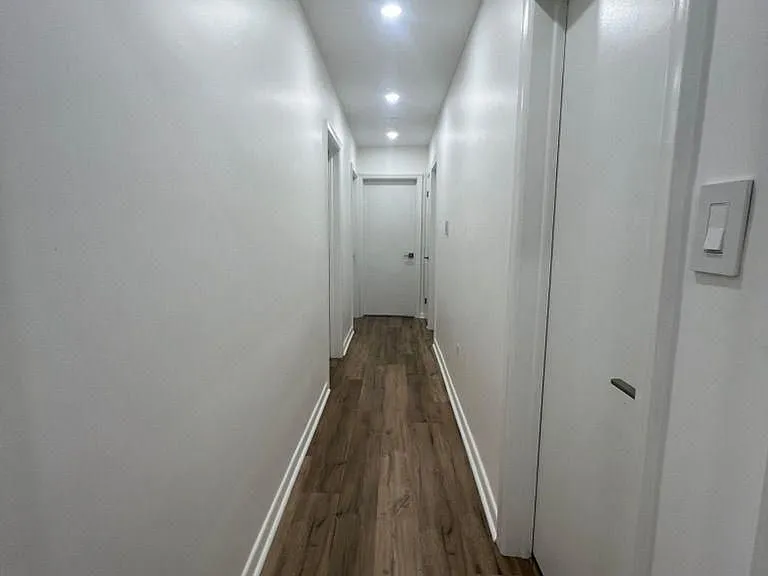 101 Kenwood Ave #2 — Photo 15