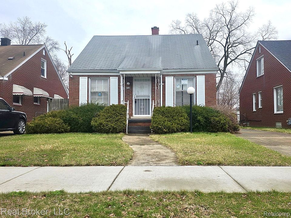 1st image of 8418 Grandville Ave