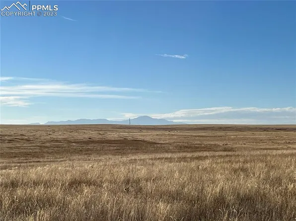 9350 Bowen Ln, Yoder, CO 80864