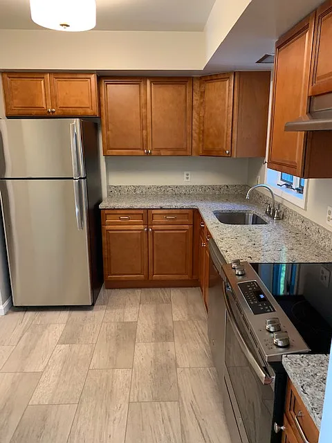 2 bed, 1.5 bath, 1425 sqft, $3,850 — Photo 4