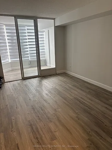 26 Hanover Rd #1006 Photo 1