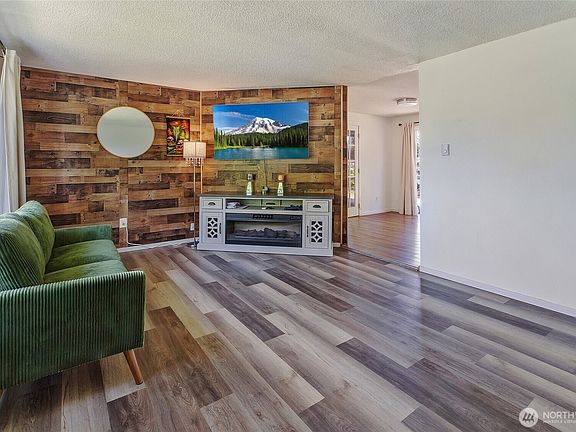 5th image of 759 134th Street S