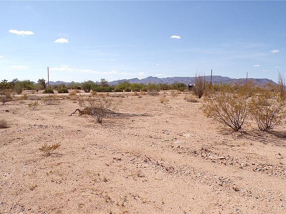 3rd image of 207-23-077 Arroyo Road