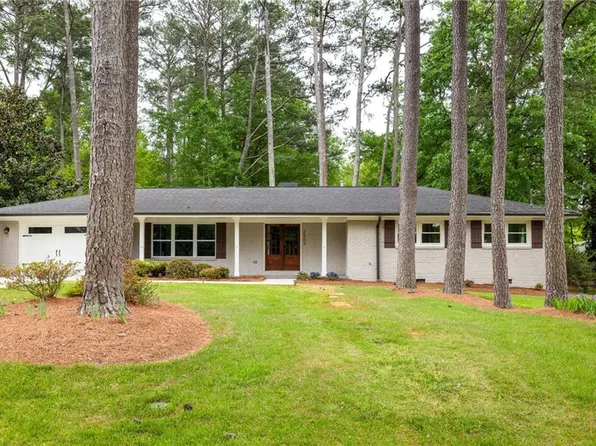 2903 Bonanza Dr, Decatur, GA 30033