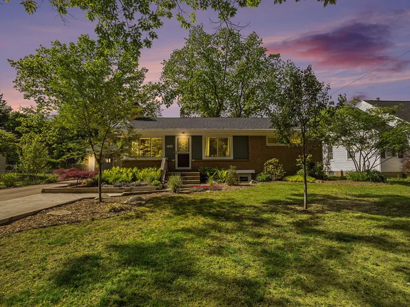 1450 32nd St SE, Grand Rapids, MI 49508