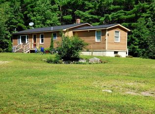 7 Tufts Ct, Surry, ME 04684