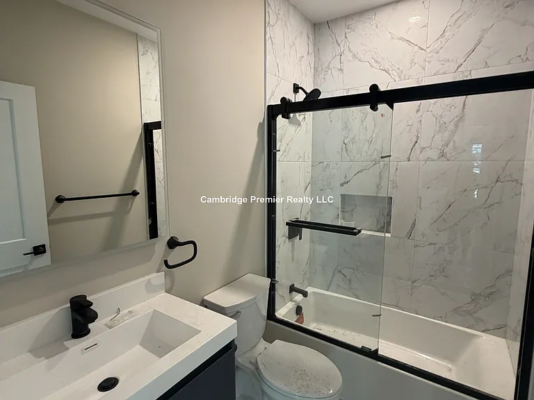 233 Highland Ave #1 — Photo 10