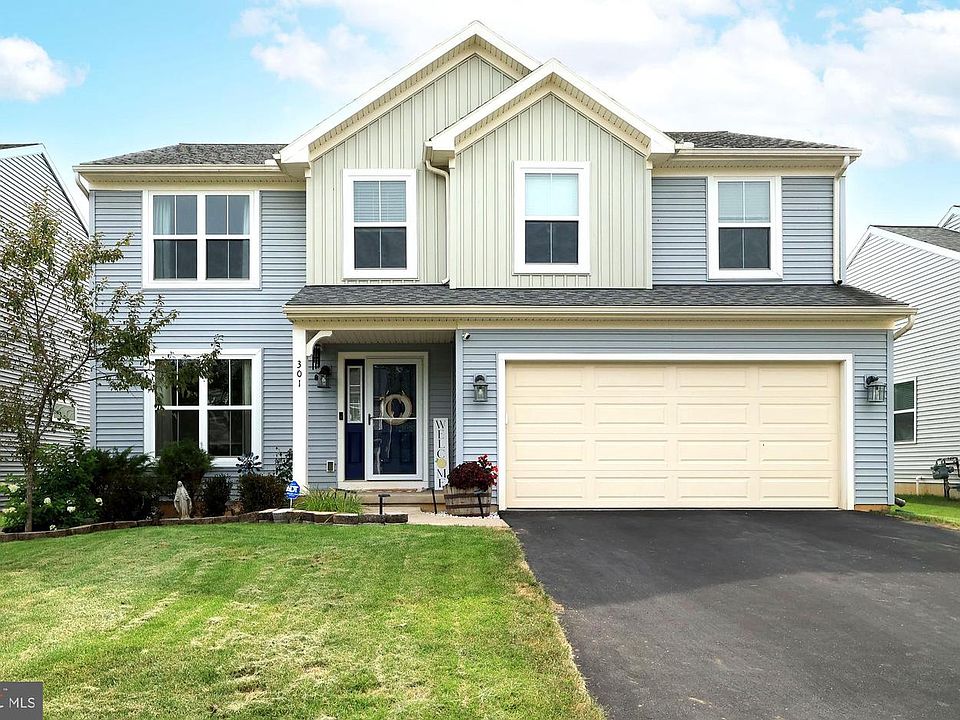 1st image of 301 Amberleigh Ln