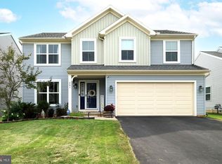 301 Amberleigh Ln, Bellefonte, PA 16823