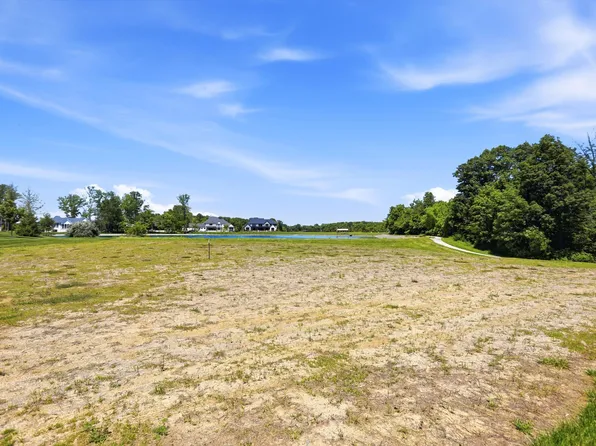 4108 Lochview Ct, Bargersville, IN 46106