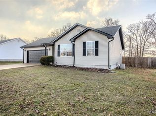 2239 Timberwood Ln, Lebanon, MO 65536
