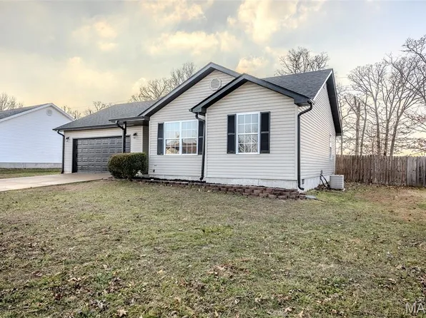 2239 Timberwood Ln, Lebanon, MO 65536