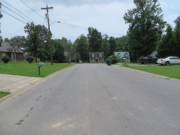 4th image of 589 Garnet Dr