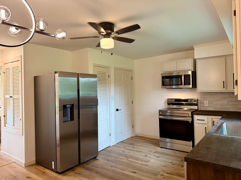 802 W Harvard St — Photo 5