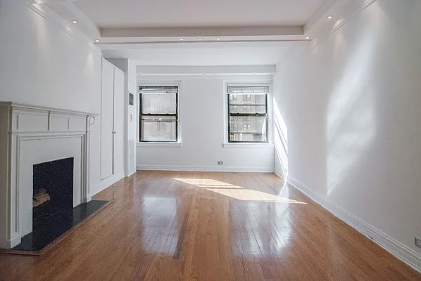 Rented by WAM Partners - William Moses Co. | media 101