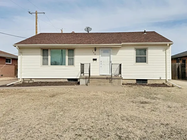 105 W 25th St, Hays, KS 67601