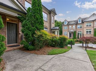 7510 Stoneridge Dr, Sandy Springs, GA 30328
