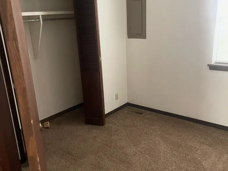 517 S Hafner St #B — Photo 4