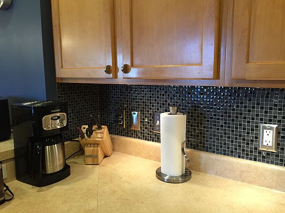 3rd image of 819 Willow Glen Ct #1203